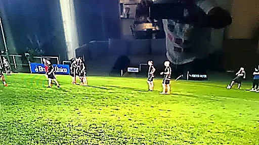 Vixen Futbol Bar - 1