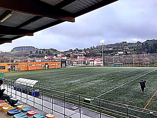 Zugaztietako Futbol Zelaia Las Carmenek Arboleda - 1