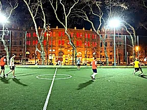 Campo de futebol sintético - 1